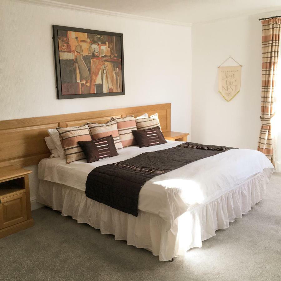 Vollie House With Hot Tub, Sauna & Log Burner Penpont Bagian luar foto