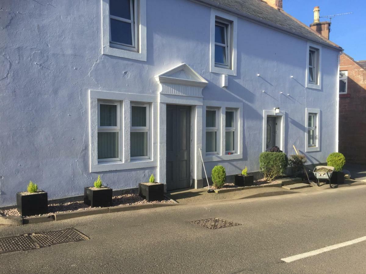 Vollie House With Hot Tub, Sauna & Log Burner Penpont Bagian luar foto